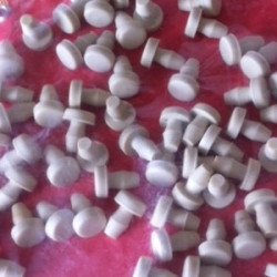 Butée anti-vibratoire à queue N° 2