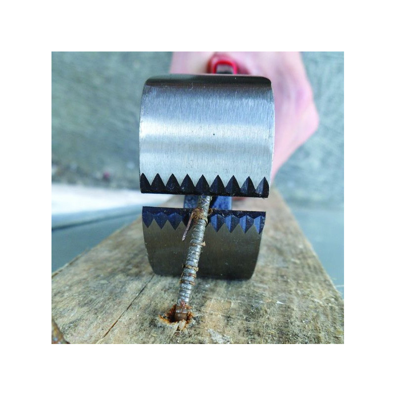 Tenaille charpentier 200 mm gainée