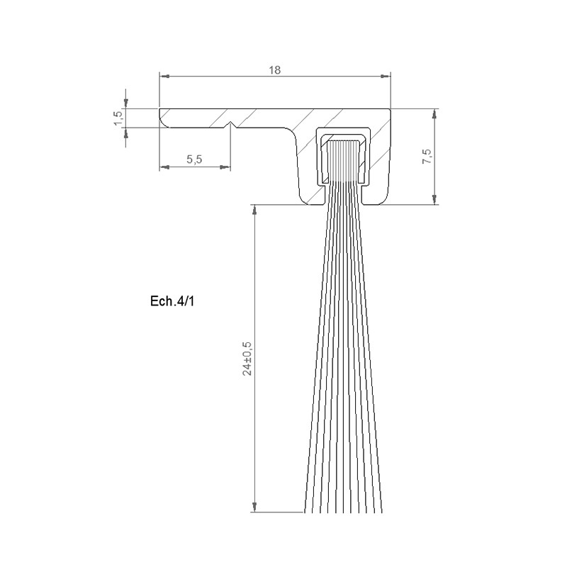 Plinthe brosse perpendiculaire B1