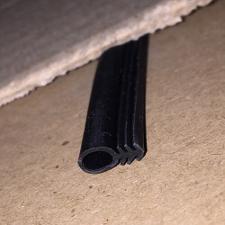 Joint à tube mono-matière T05 R3